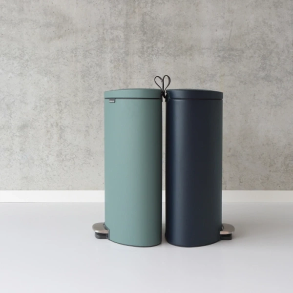 Мусорное ведро Brabantia FlatBack 103940