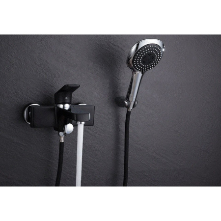смеситель для ванны с душем d&k berlin technishe da1433215 черный