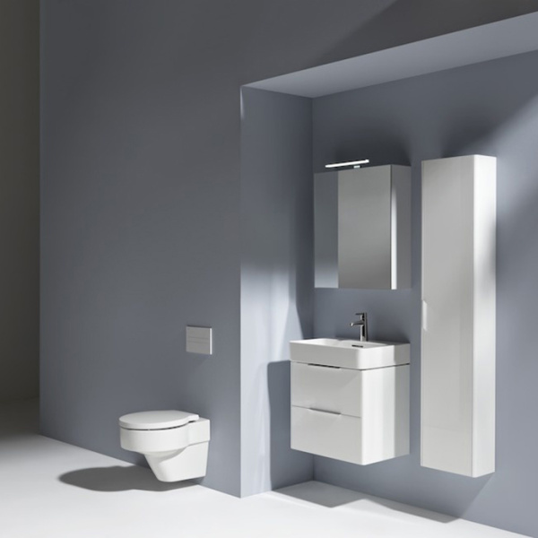 laufen laufen base шкаф зеркальный 60x18.5x70см., 1 дверца, петли справа, led-подсветка, 2 стеклянные полки, 1 розетка, цвет: белый глянцевый