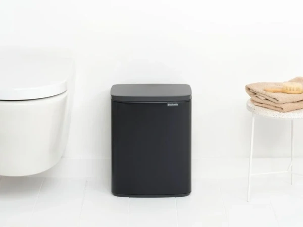 Мусорное ведро Brabantia Bo 230363 12 л, матовый черный
