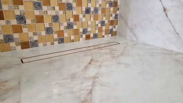 жёлоб линейный esbano combi c-tile-50sg золотой матовый