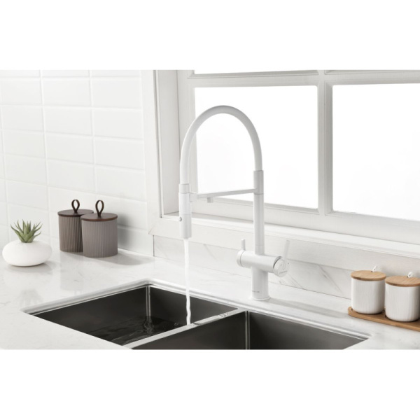 смеситель для кухни с подключением к фильтру paulmark gravity gr213188-431 белый