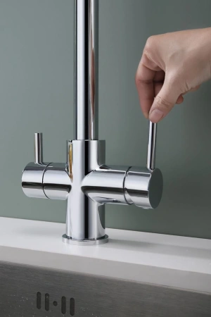 смеситель для кухни paulmark lange la214212-cr с подключением к фильтру, цвет хром смеситель для кухни paulmark lange la214212-cr с подключением к фильтру, цвет хром